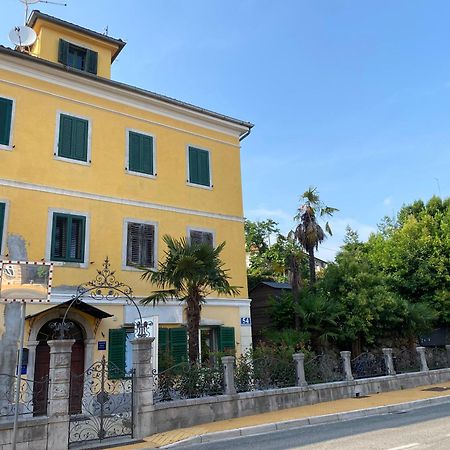 Maison Riviera Opatija Extérieur photo