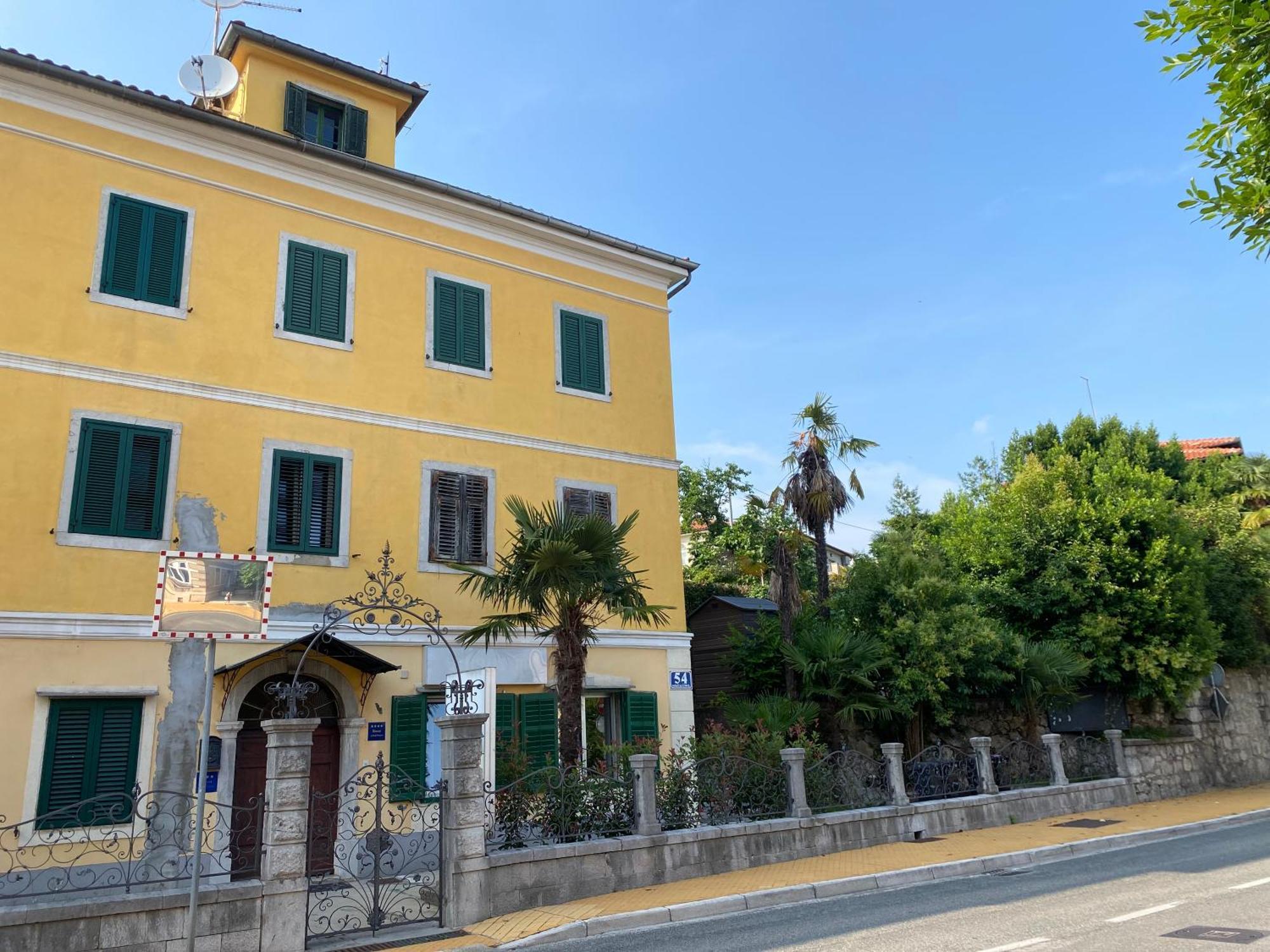Maison Riviera Opatija Extérieur photo